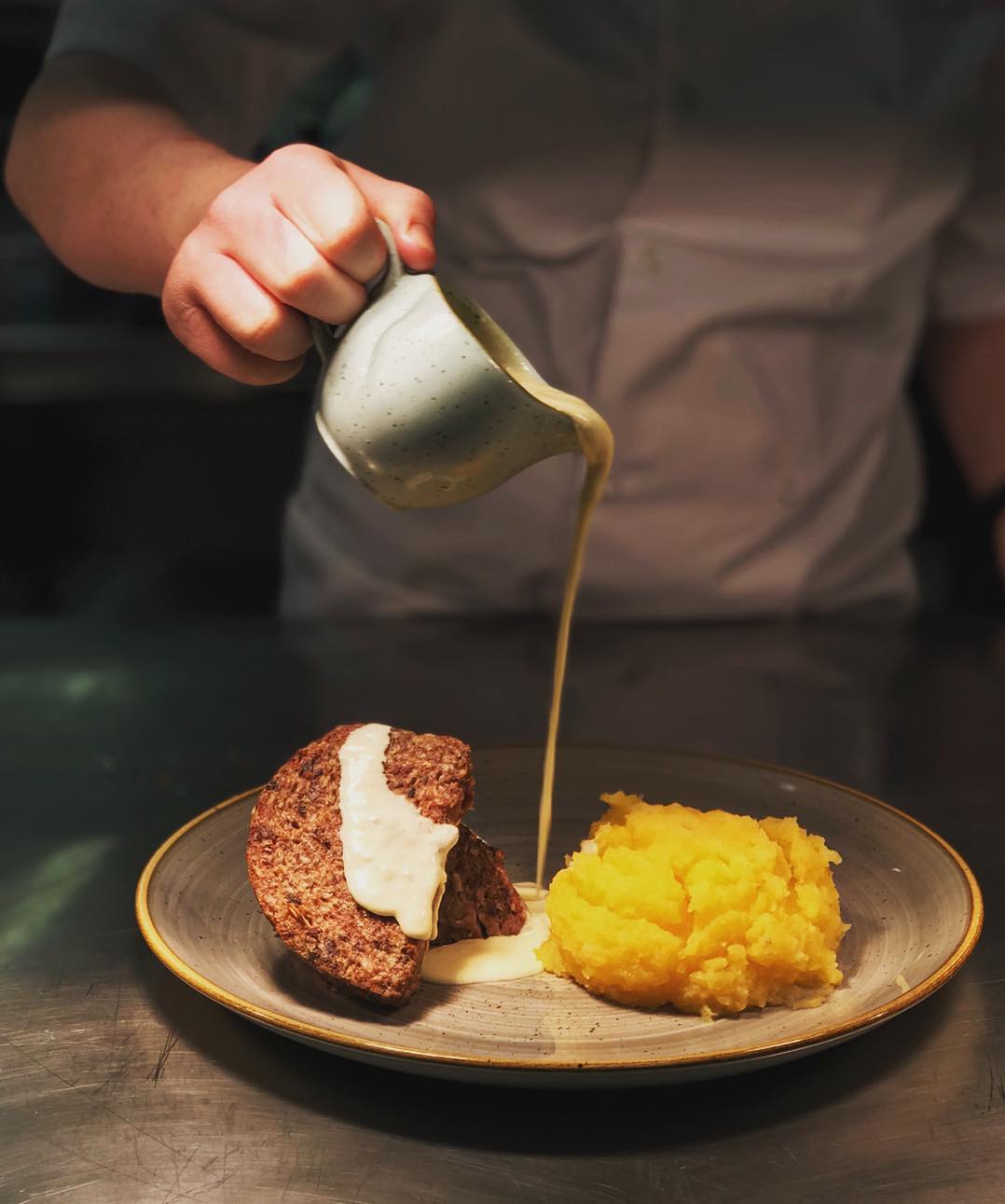 It’s Burns Night Tonight so we’ve got @cranstons_1914 Haggis, Neeps and Tatties as our special today! Sometimes the simple things are the best! 🏴󠁧󠁢󠁳󠁣󠁴󠁿
.
.
#scotland #scottish #haggis #haggisneepsandtatties #food #foodie #burnsnight #potatoes #whisky #whiskysauce #cranstons #cafeoswalds #cumbria