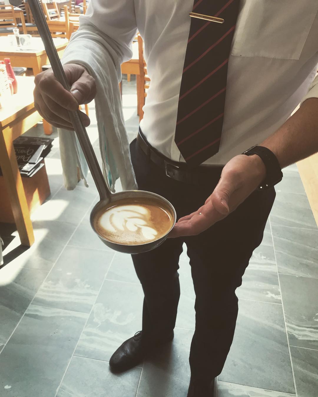 We’re in 2059 when it comes to the delivery of lattes. The silver service range coming soon… if all goes to plan expect a launch date of the 1st April 🤞
.
.
#silverservice #latte #lattteart #cafeoswalds #penrith #cumbria #coffee #bruceandlukes #carlisle #lakedistrict
