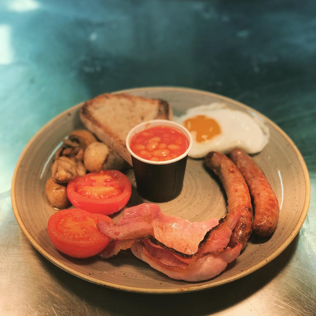 Will we be seeing any of you tomorrow for breakfast??
.
.
#food #foodie #breakfast #fullenglish #sausage #bacon #egg #cumbria #lakedistrict #cafeoswalds #cafeoswaldsatcranstons #oswaldsatcranstons #cranstons #penrith #cumbrianfoodhall